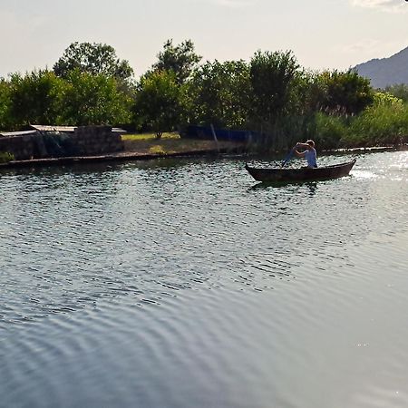 Apartmani Mostina Near River โพลเช ภายนอก รูปภาพ