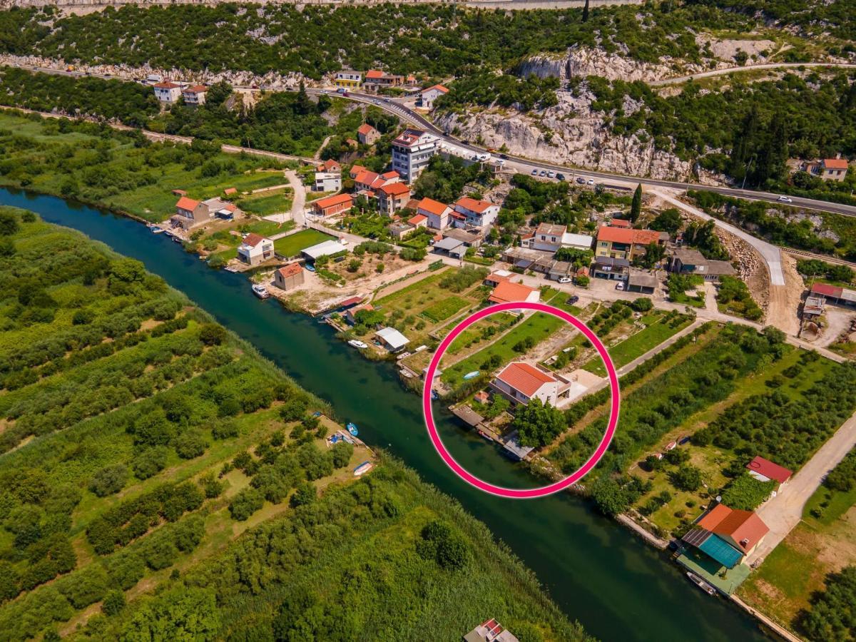 Apartmani Mostina Near River โพลเช ภายนอก รูปภาพ